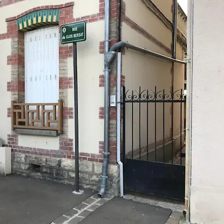 Le Clos شقة سانت سافين